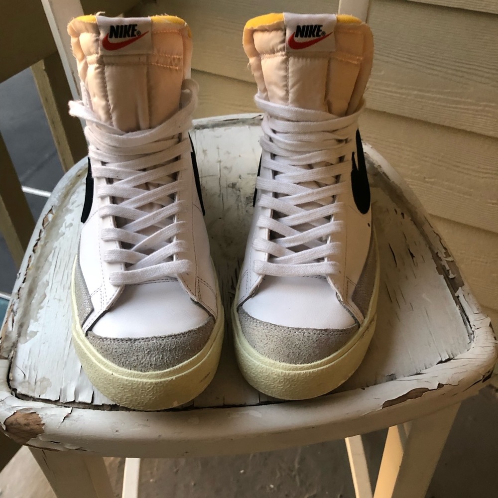 Nike blazer